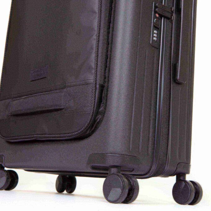CNNCT CASE M
