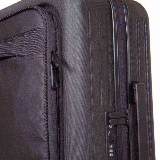 CNNCT CASE M