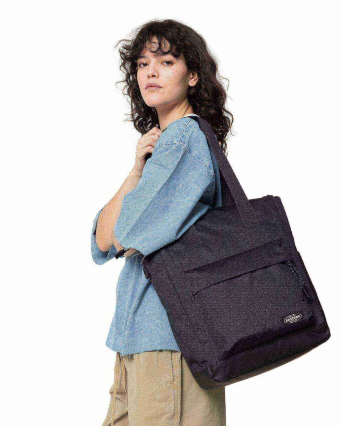 ICON TRAVEL TOTE