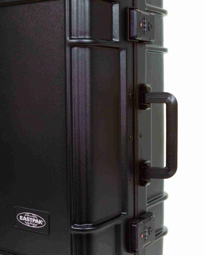 RESIST’R CASE L