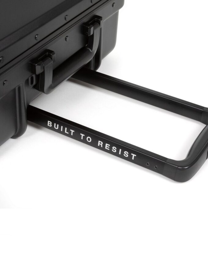 RESIST’R CASE L
