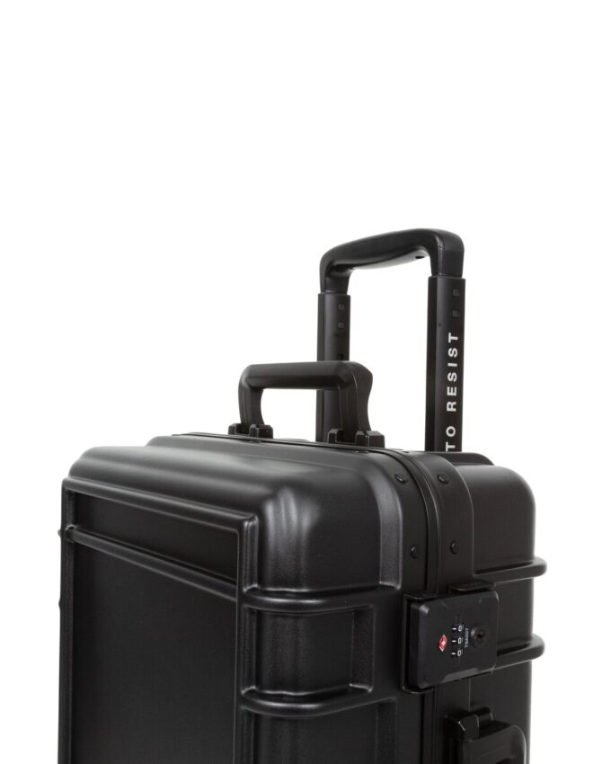 RESIST’R CASE S