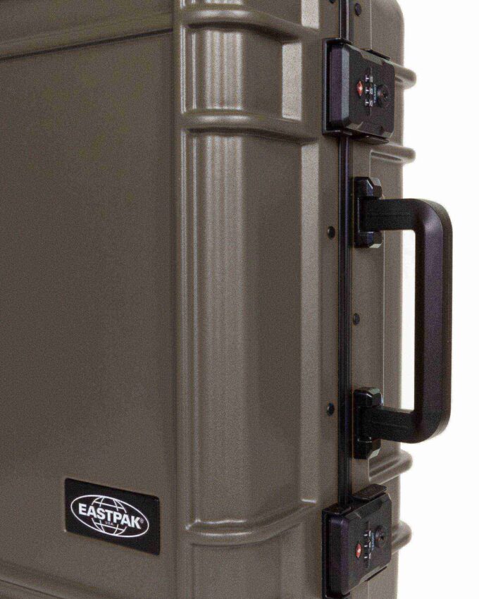 RESIST’R CASE S