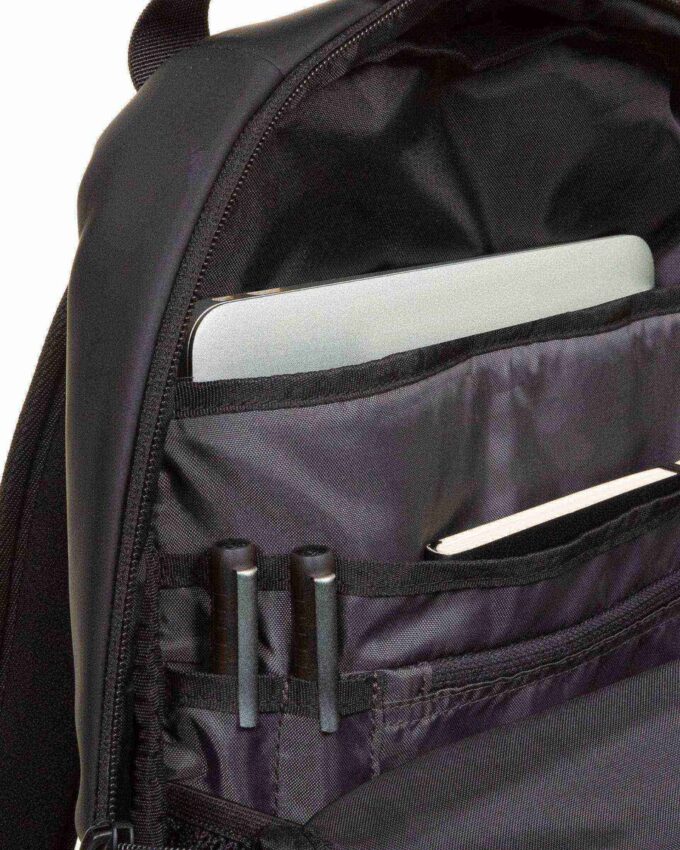 TECUM TOTE