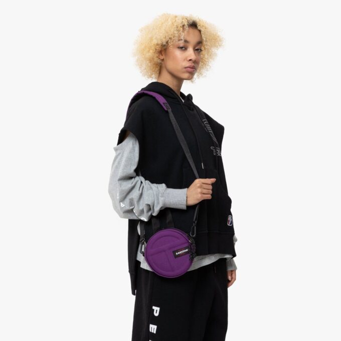 TELFAR CIRCLE BAG